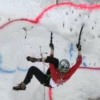 CROSS´N´ART - Lucie Hrozová o ledolezení a závodní sezoně ICE CLIMBING 2011