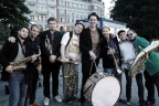 fanfare onrazada.jpg